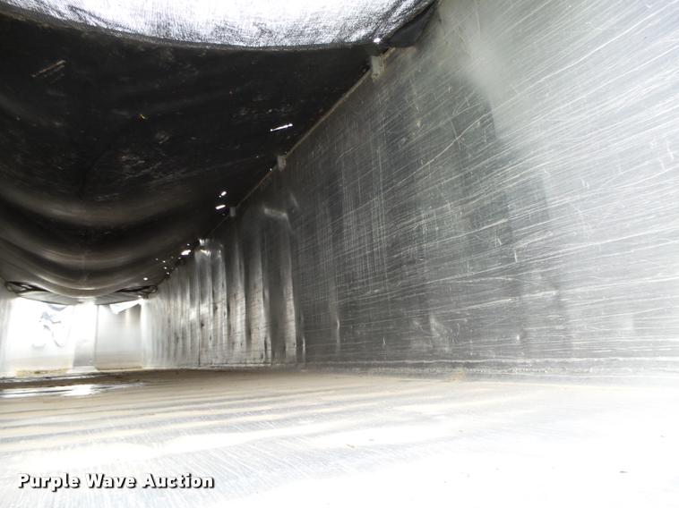 image for item K2059 1997 Travis 39FT end dump trailer