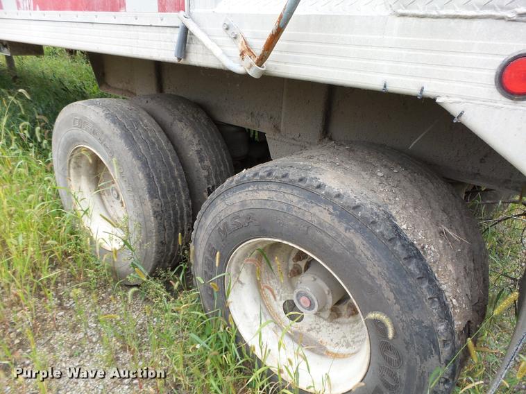 image for item K2059 1997 Travis 39FT end dump trailer