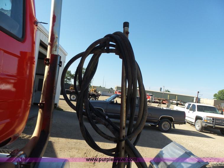 image for item K3115 1986 Mack Superliner RW613 semi truck