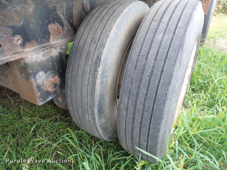 image for item K3501 1997 Transcraft TL2000 flatbed trailer