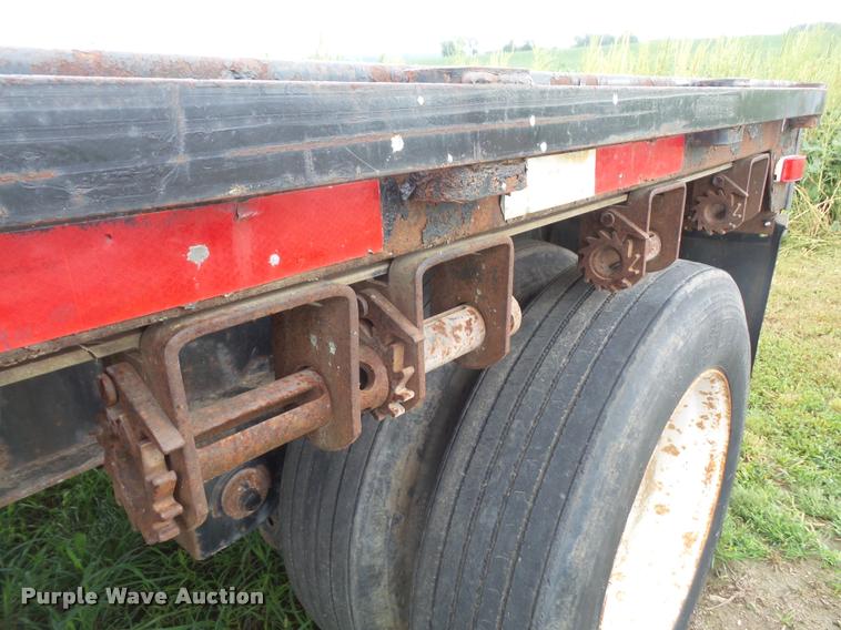 image for item K3501 1997 Transcraft TL2000 flatbed trailer
