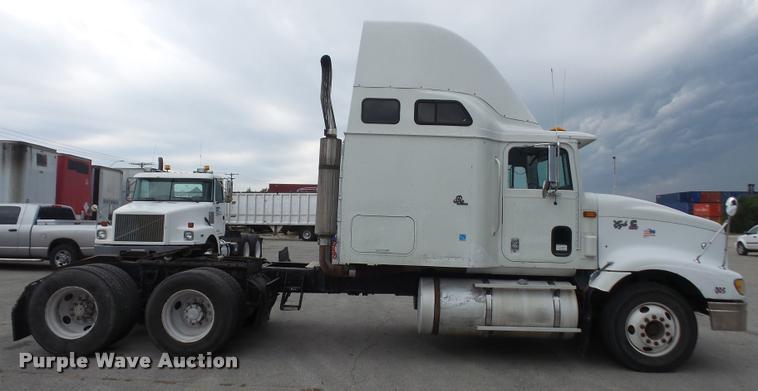 image for item K3519 1998 International Eagle 9400 semi truck