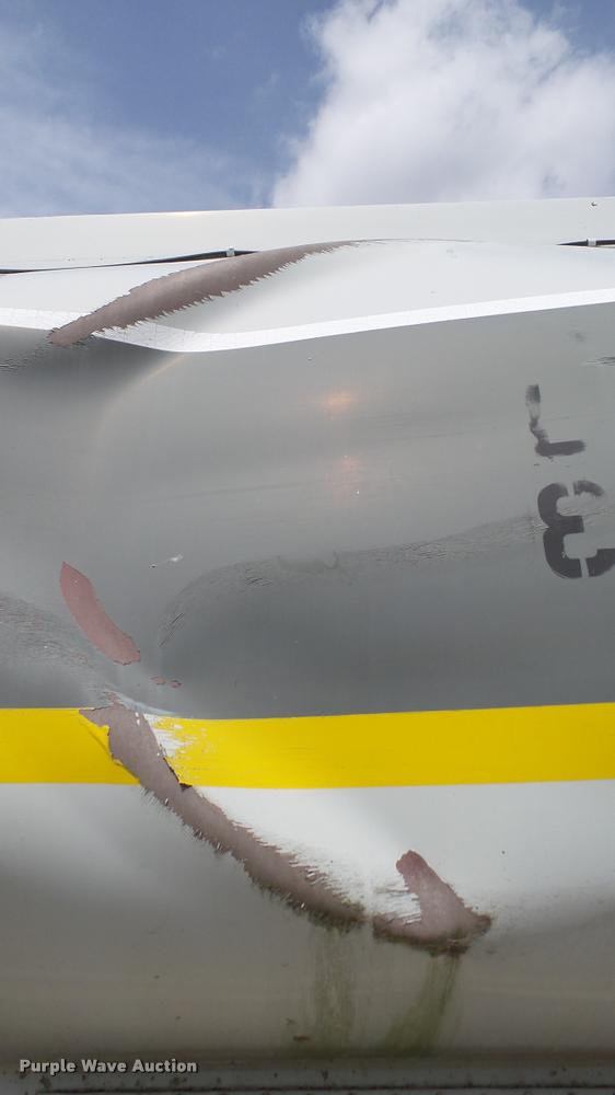 image for item K4045 1968 Trail Mobile tank trailer