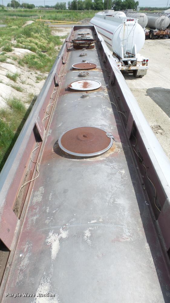 image for item K4045 1968 Trail Mobile tank trailer