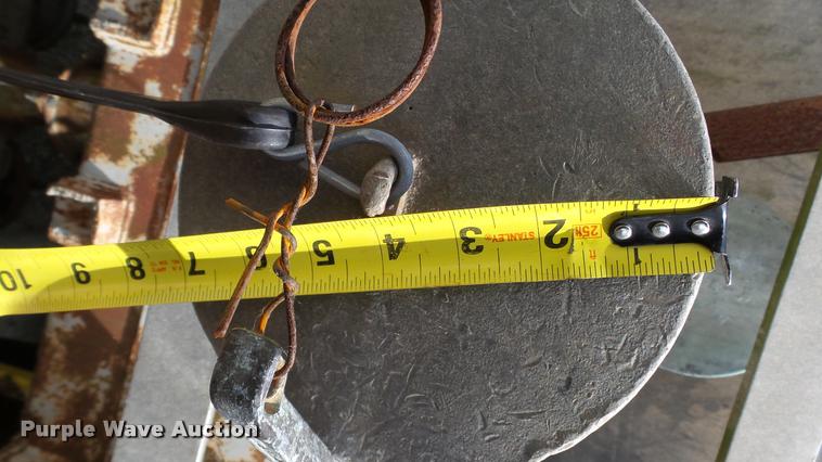 image for item K4047 1971 Fruehauf tank trailer