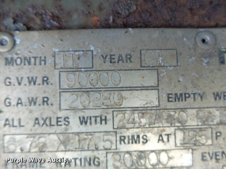 image for item K5683 2002 Doonan 482DB14B drop deck trailer