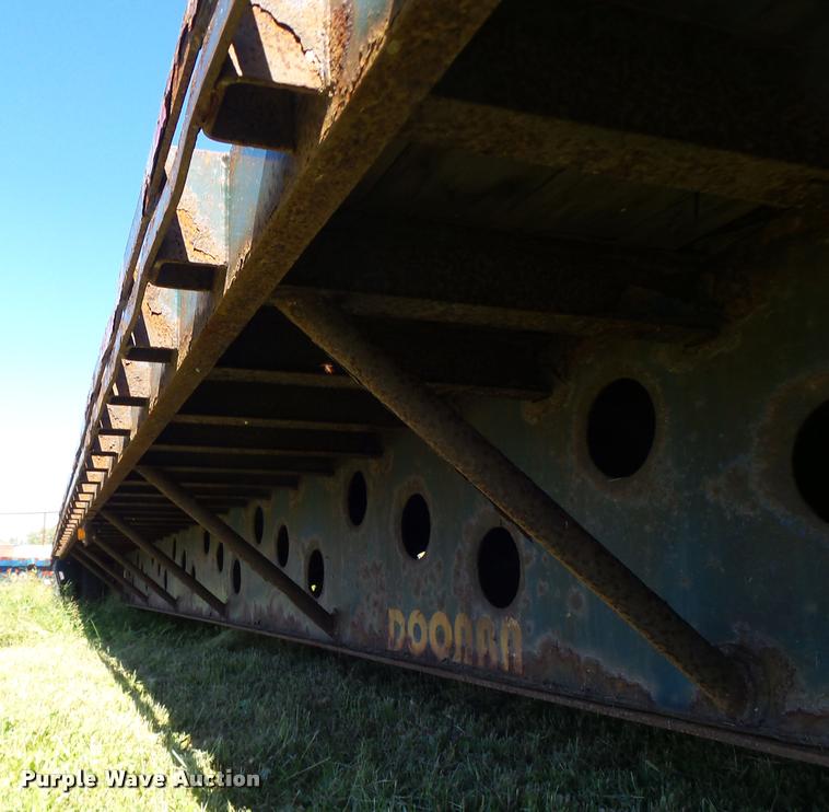 image for item K5683 2002 Doonan 482DB14B drop deck trailer