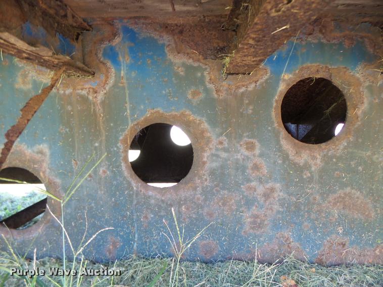 image for item K5683 2002 Doonan 482DB14B drop deck trailer