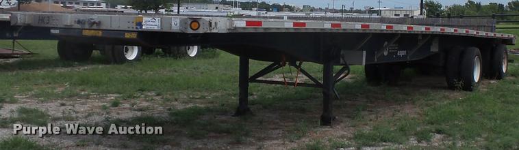 image for item K6999 2000 Utility flatbed trailer