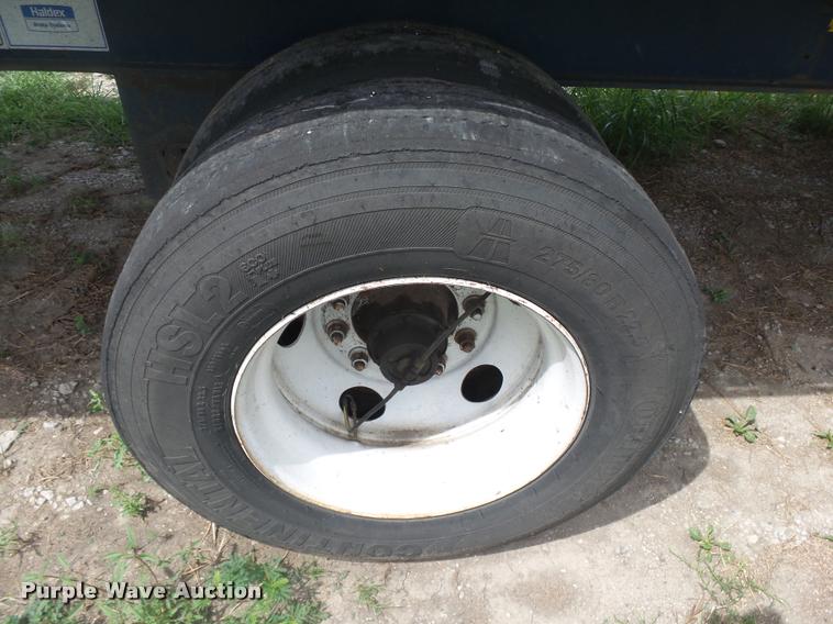 image for item K6999 2000 Utility flatbed trailer