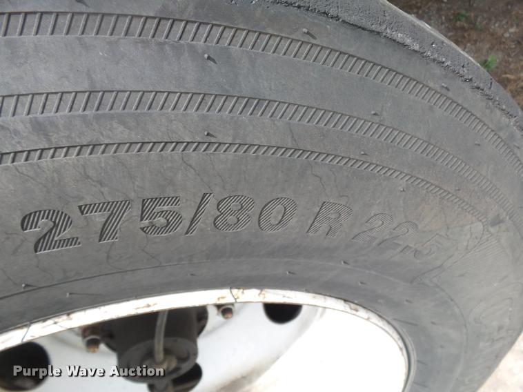 image for item K6999 2000 Utility flatbed trailer