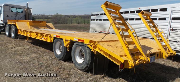 image for item L1333 1982 Luttig equipment trailer