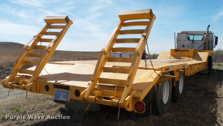image for item L1333 1982 Luttig equipment trailer