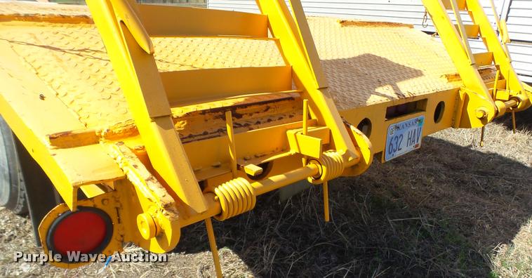 image for item L1333 1982 Luttig equipment trailer
