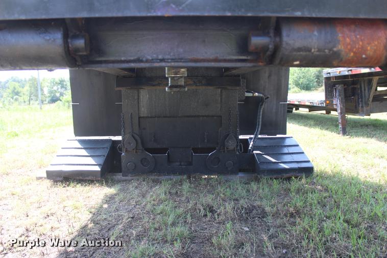 image for item L4802 1999 Doonan lowboy equipment trailer