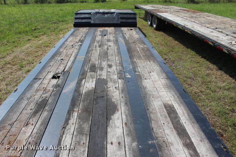 image for item L4802 1999 Doonan lowboy equipment trailer