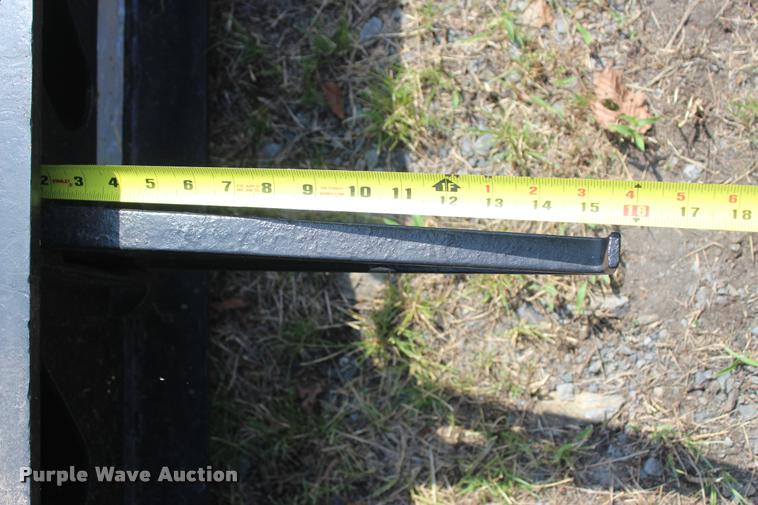 image for item L4802 1999 Doonan lowboy equipment trailer