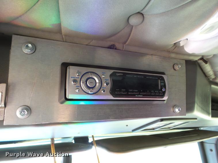 image for item L6979 1998 Western Star 4964FX semi truck