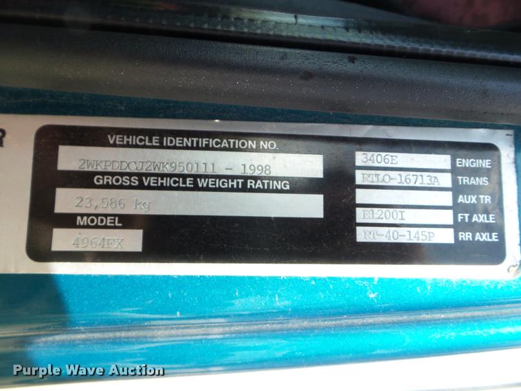 image for item L6979 1998 Western Star 4964FX semi truck