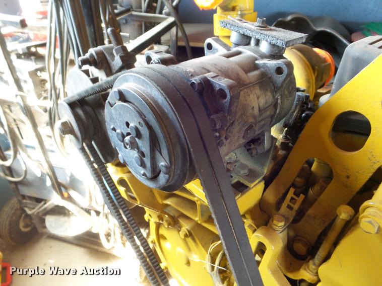 image for item L6987 Caterpillar C15 2WS six cylinder turbo diesel engine