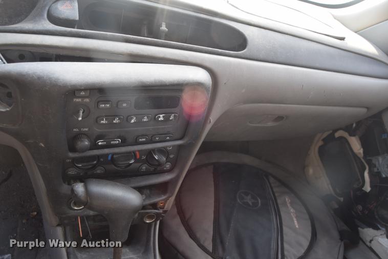 image for item L2602 2005 Chevrolet Classic