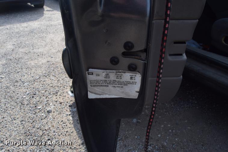 image for item L2602 2005 Chevrolet Classic