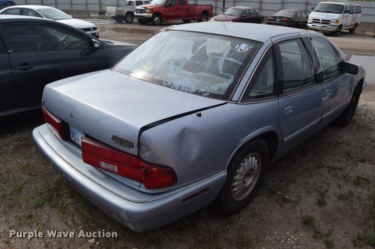 image for item L2604 1996 Buick Regal