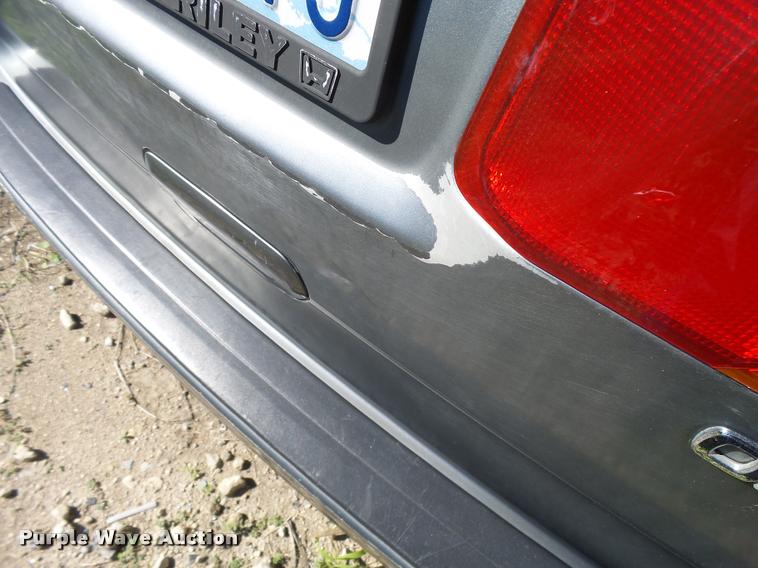 image for item L2716 2002 Honda Odyssey van