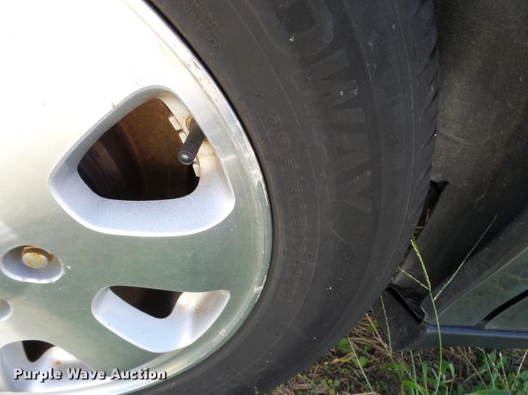 image for item L2716 2002 Honda Odyssey van