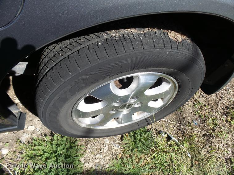 image for item L2716 2002 Honda Odyssey van