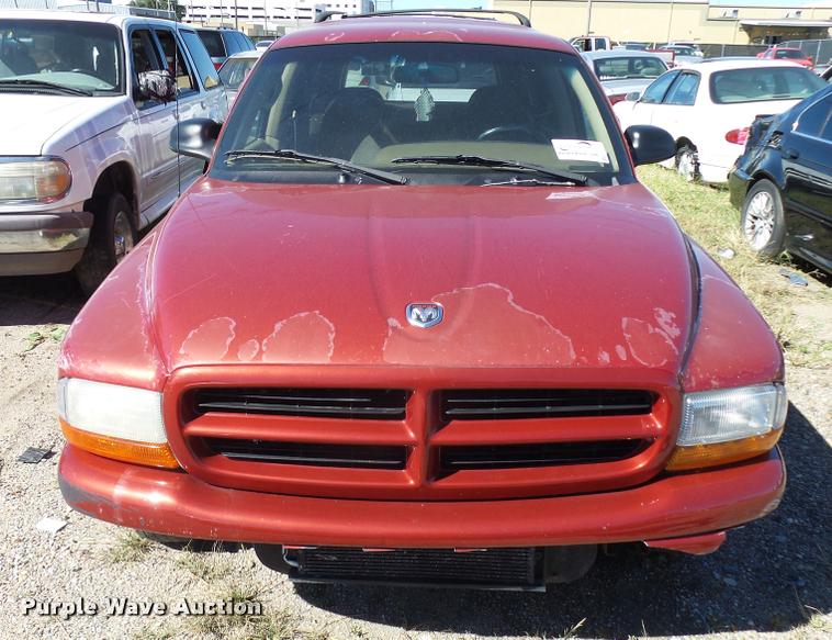 image for item L2717 1999 Dodge Durango SUV