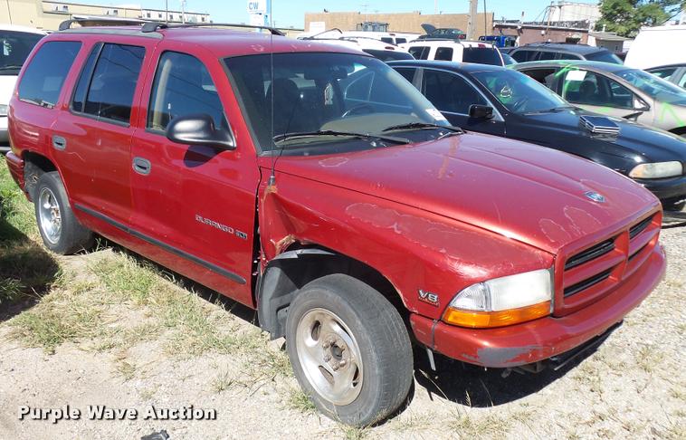 image for item L2717 1999 Dodge Durango SUV