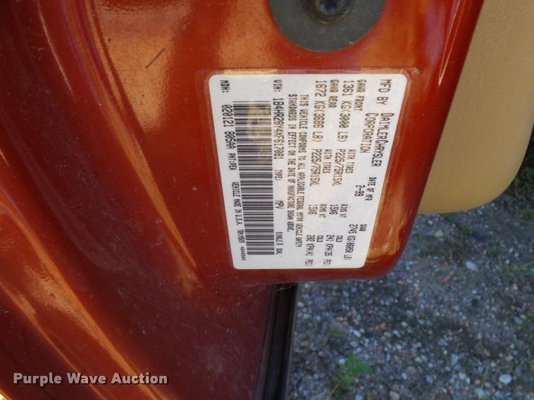 image for item L2717 1999 Dodge Durango SUV