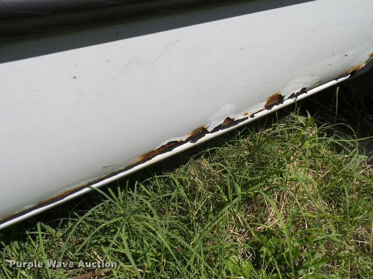 image for item L2718 1999 Dodge Caravan van