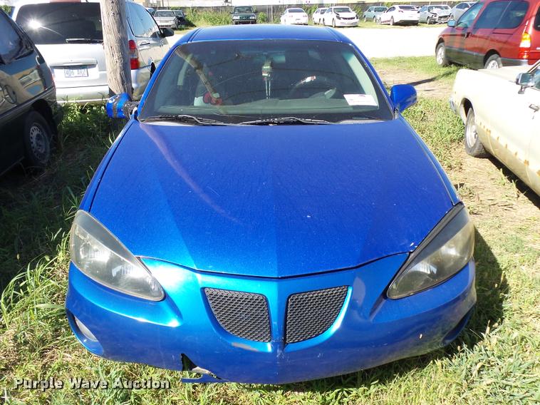 image for item L2719 2005 Pontiac Grand Prix