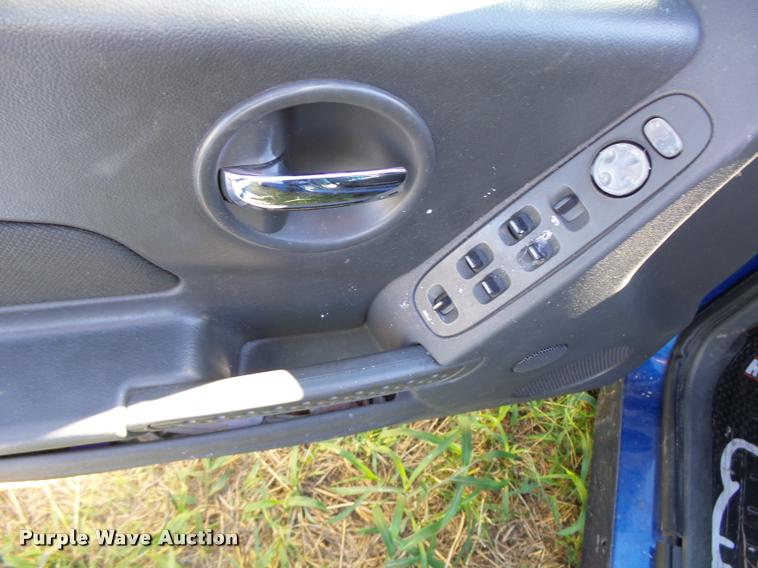 image for item L2719 2005 Pontiac Grand Prix