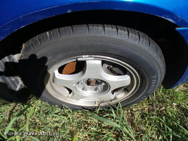 image for item L2719 2005 Pontiac Grand Prix