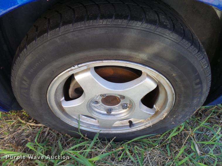 image for item L2719 2005 Pontiac Grand Prix