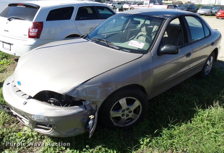 image for item L2720 2000 Chevrolet Cavalier