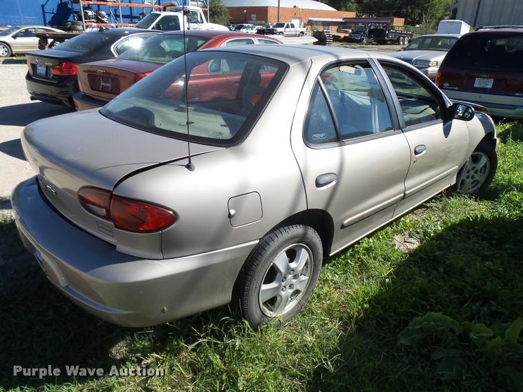 image for item L2720 2000 Chevrolet Cavalier