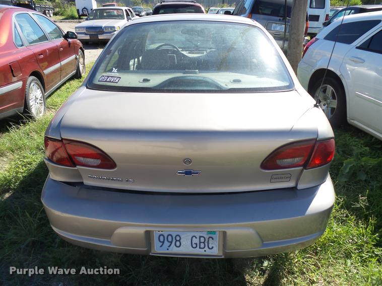 image for item L2720 2000 Chevrolet Cavalier