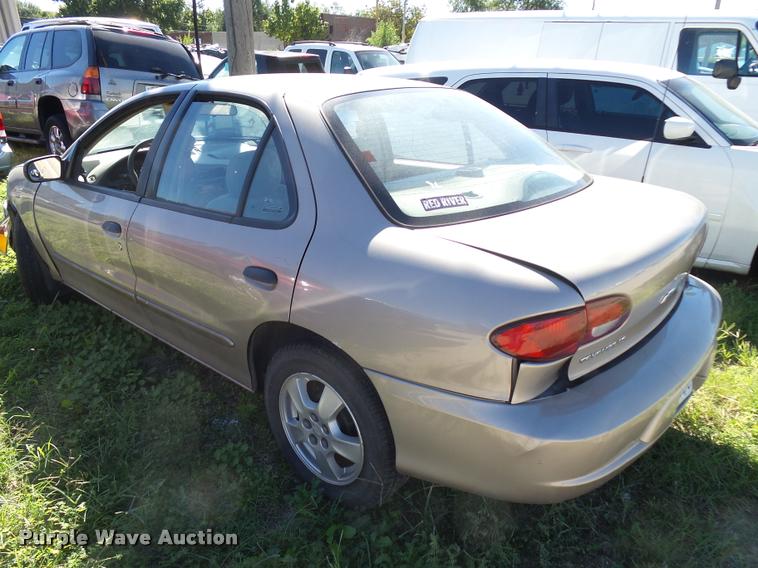 image for item L2720 2000 Chevrolet Cavalier