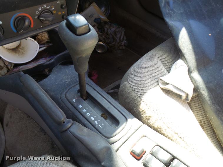 image for item L2720 2000 Chevrolet Cavalier