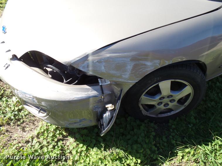 image for item L2720 2000 Chevrolet Cavalier