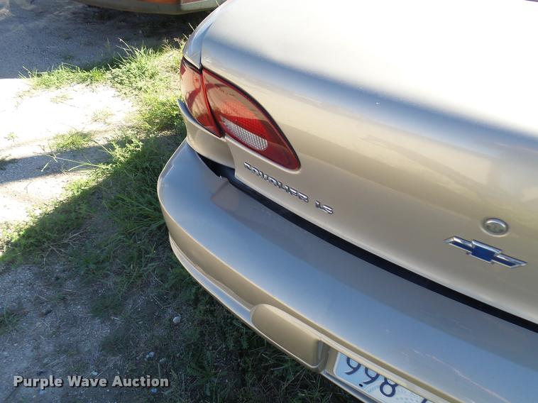 image for item L2720 2000 Chevrolet Cavalier