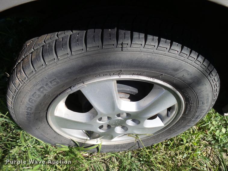 image for item L2720 2000 Chevrolet Cavalier