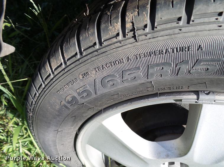 image for item L2720 2000 Chevrolet Cavalier