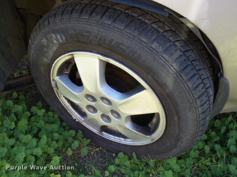 image for item L2720 2000 Chevrolet Cavalier