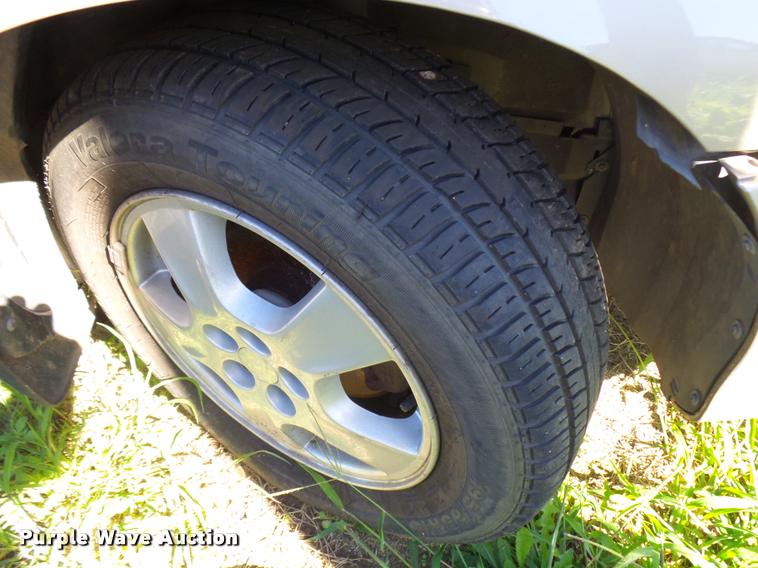 image for item L2720 2000 Chevrolet Cavalier