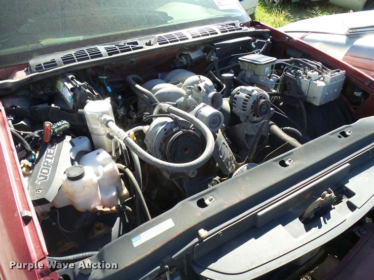 image for item L2722 1995 GMC Jimmy SUV